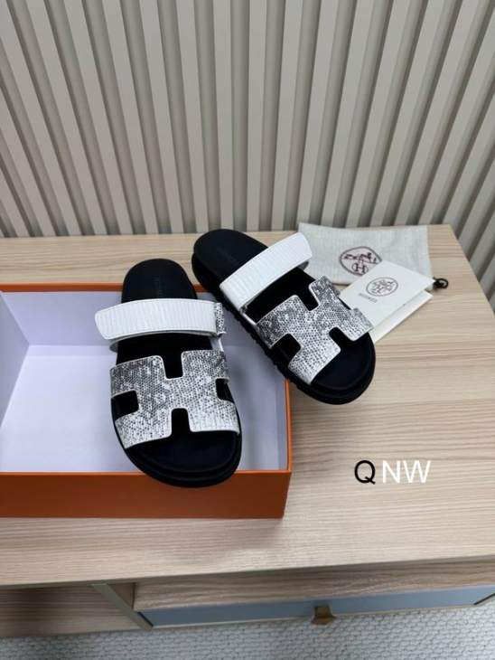Picture of Hermes Slippers _SKUHermessz35-45NW03161646